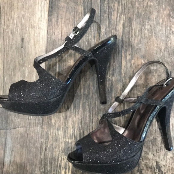 Fioni Black Glitter Heels - Picture 4 of 15